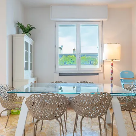 Amazing Floor דירה *